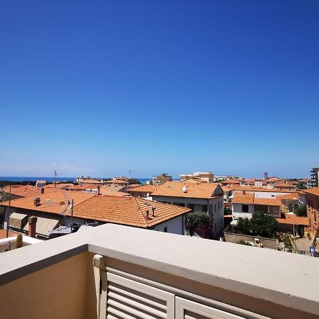 Casamare Hotel San Vincenzo Kültér fotó