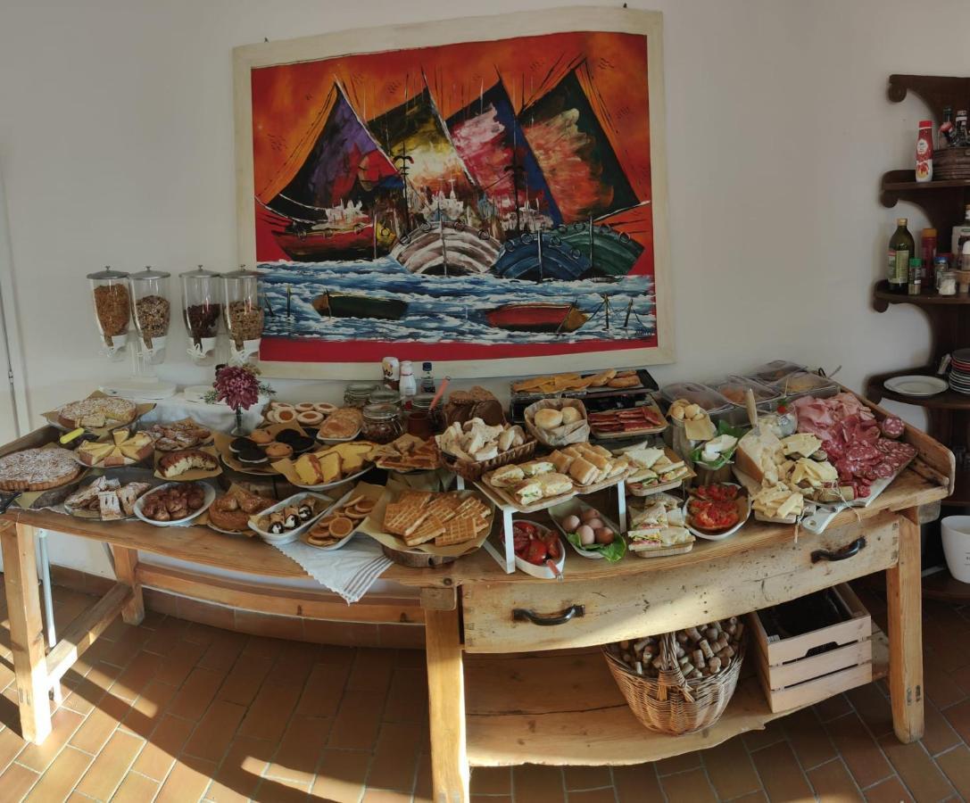 Casamare Hotel San Vincenzo Kültér fotó